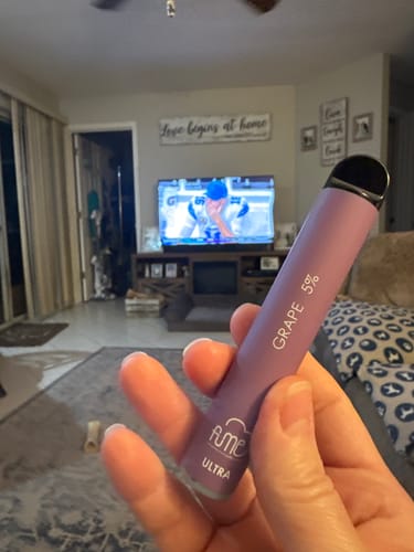 Customer photo review of Fume Ultra 2500 Puffs