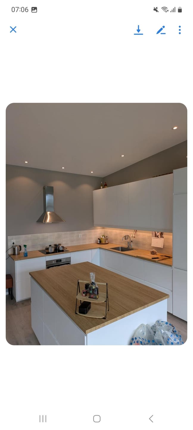 Customer photo review of Premium Bedford Oak kontaktplast
