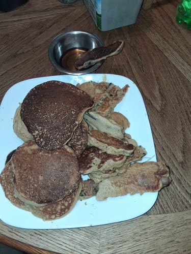 Customer photo review of Cousin T's Gourmet Apple Cinnamon Pancake Mix