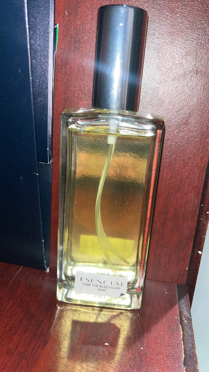 Customer photo review of H296 Inspirado en: The Blazing Mr Sam - Penhaligon's