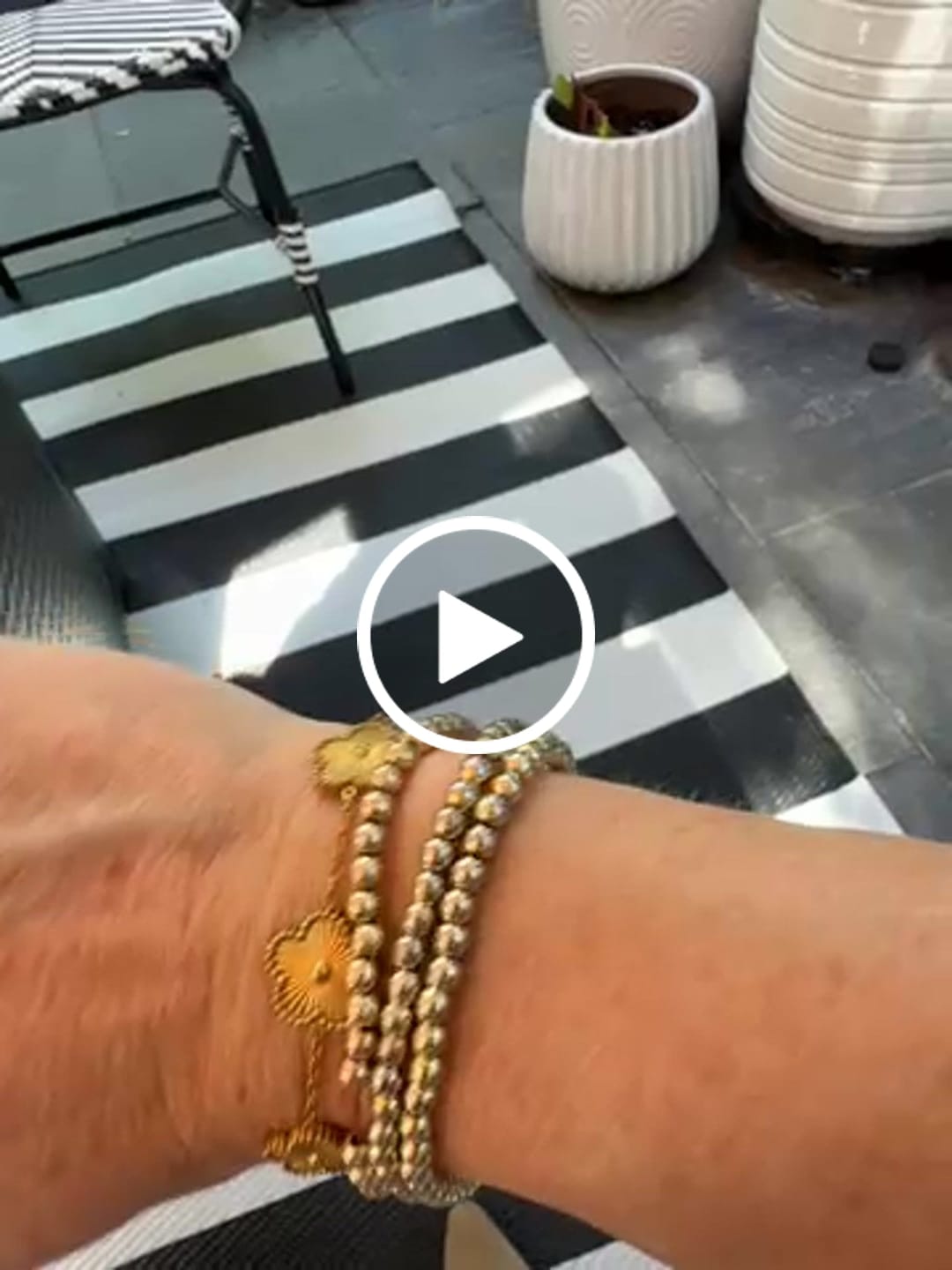 Customer video review of Golden Clover Bracelet