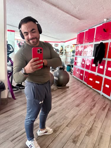 Customer photo review of Artial Performance Long Sleeve - Army Green