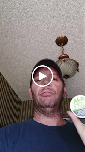 Customer video review of Refreshing Chill Nicotine Pouches