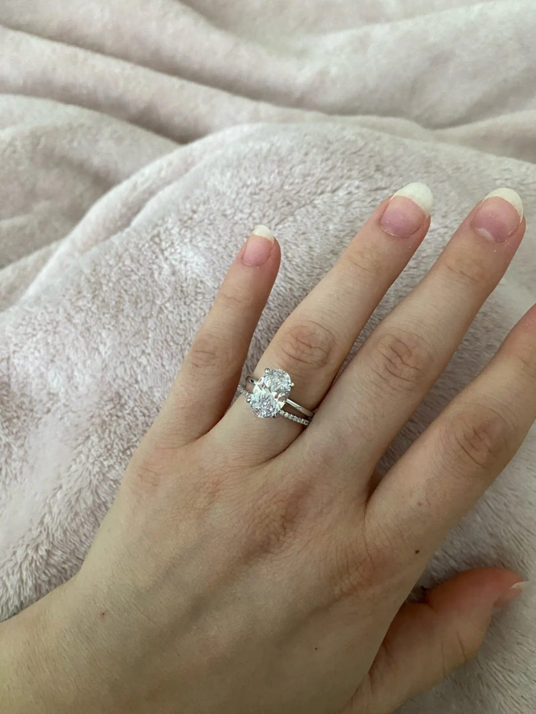 Customer photo review of Maribel Oval Zircon Ring