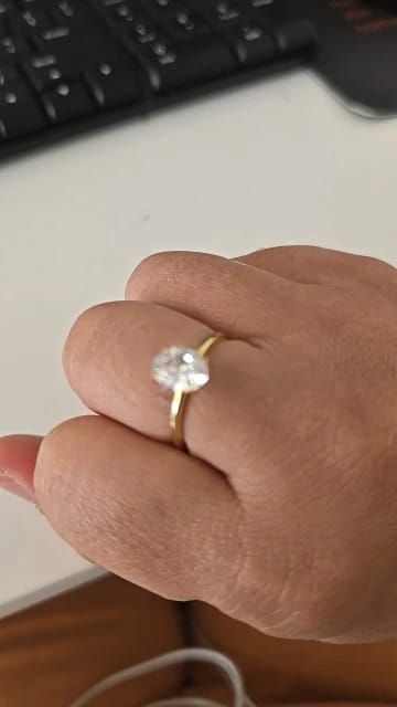 Customer photo review of Maribel Oval Zircon Ring