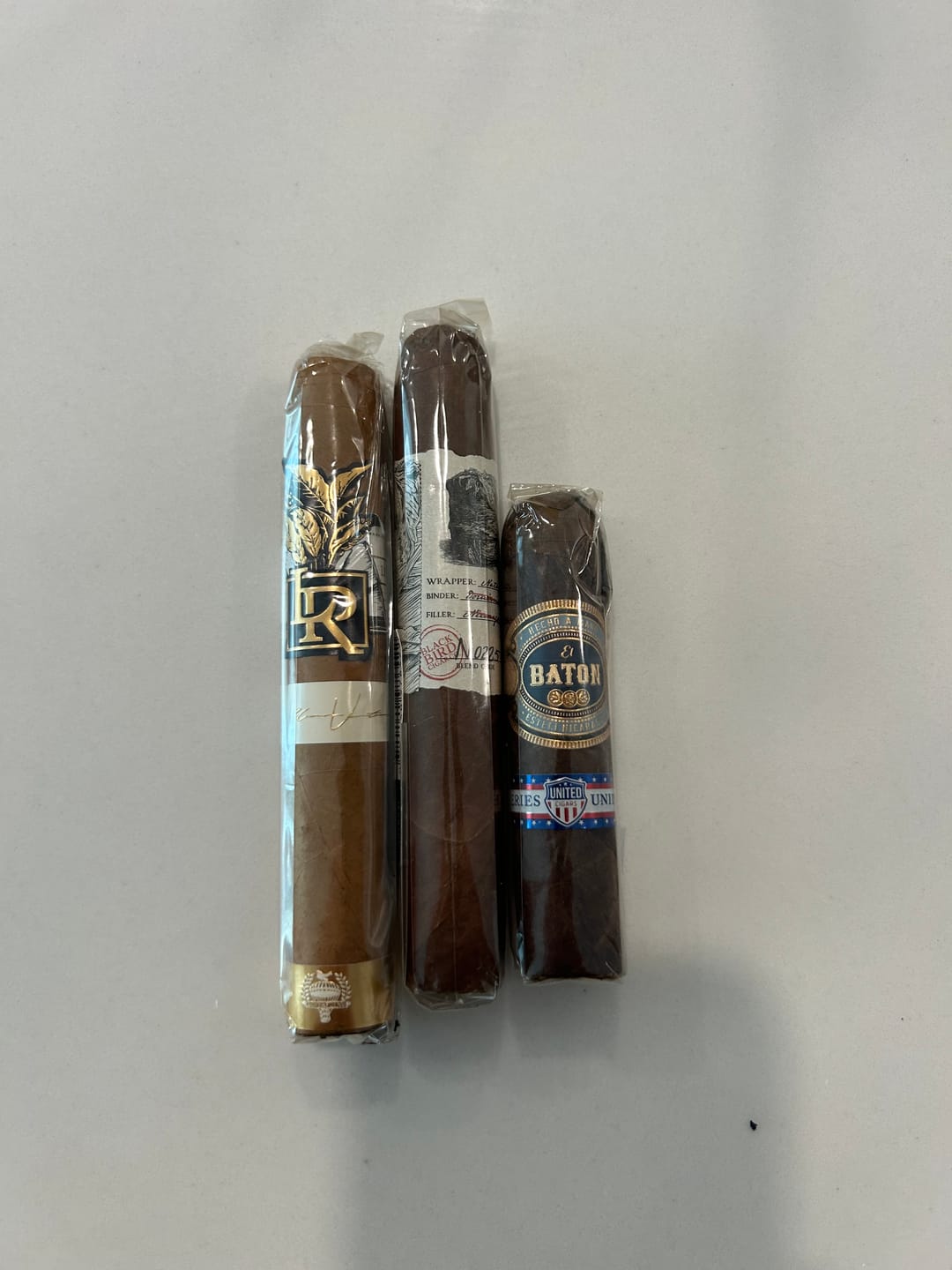 Customer photo review of Core Subscription Luxury Cigars Monthly