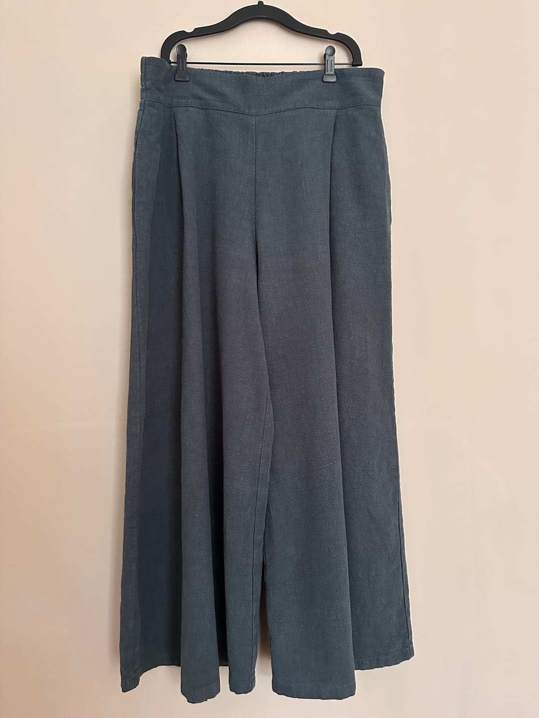 Customer photo review of Jupe culotte Arielle en lin stone canard