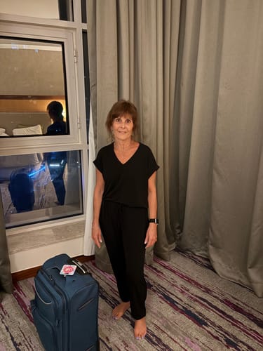 Customer photo review of Brigitte Brianna Blouse Tee & Street Joggers Set (BLACK)