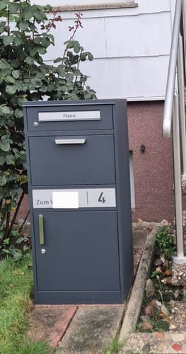 Customer photo review of Variante: mit Namensschild am Briefschlitz