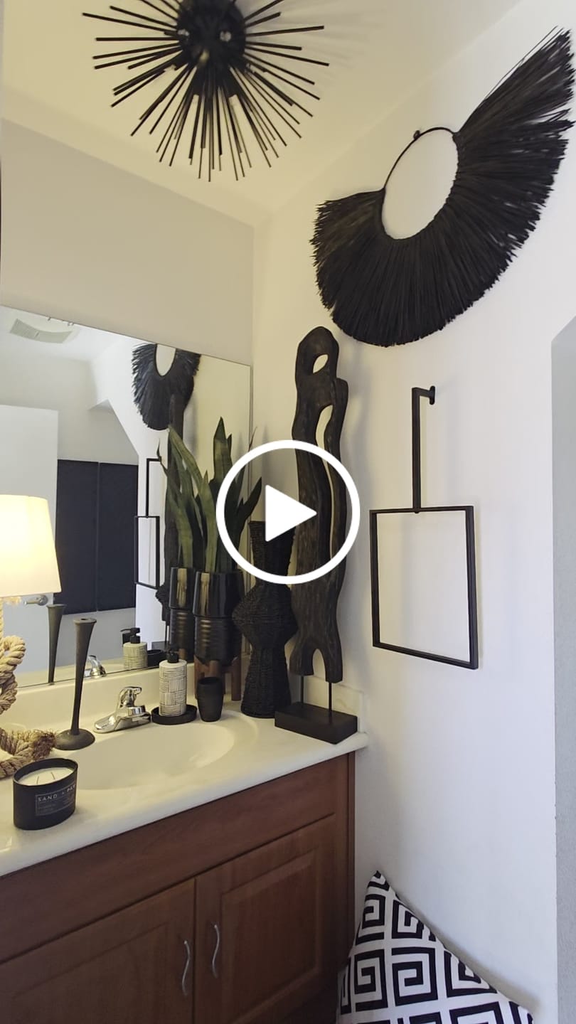 Customer video review of Square Towel Ring