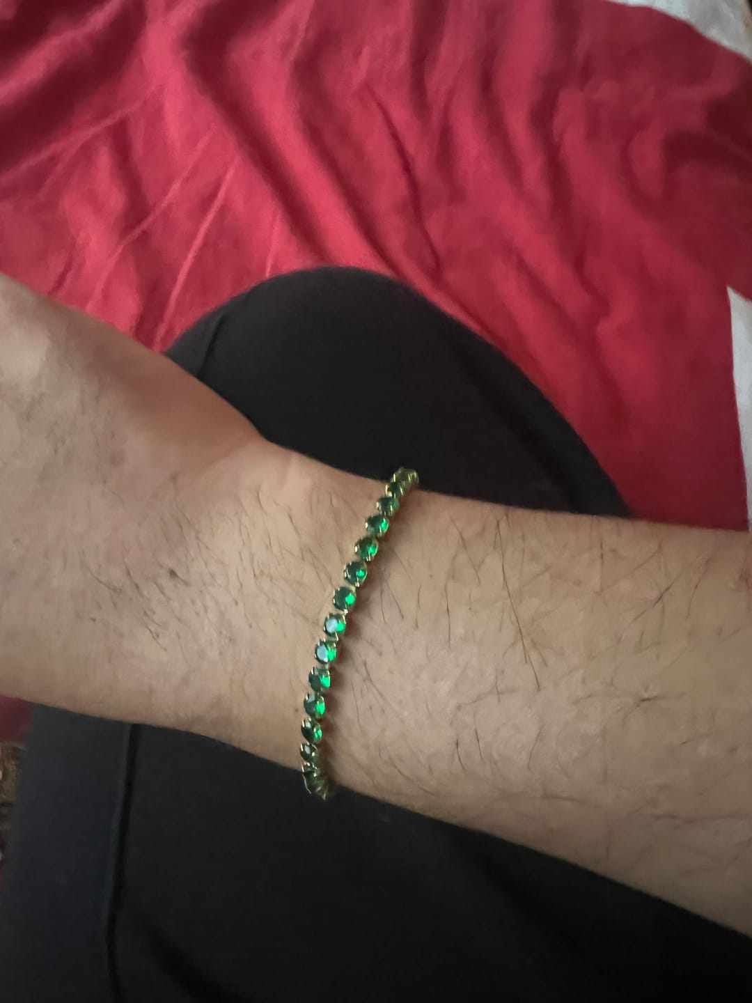 Customer photo review of Tennis Green Bracelet (Gold)