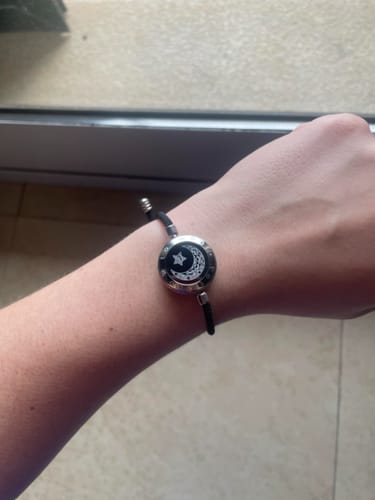 Customer photo review of Long-distance bracelets Light + Vibration