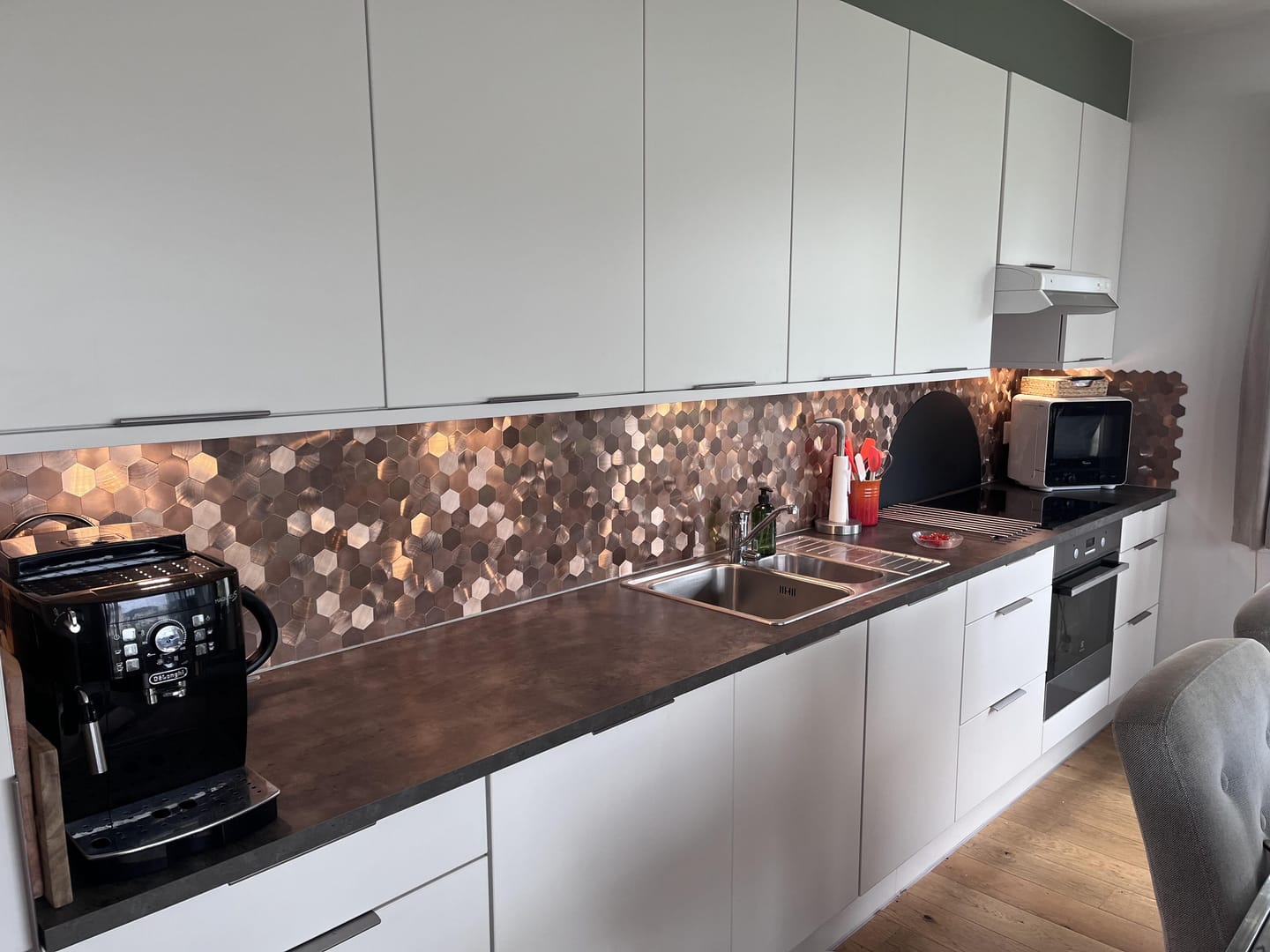 Customer photo review of Sofie hexagon selvklebende veggfliser