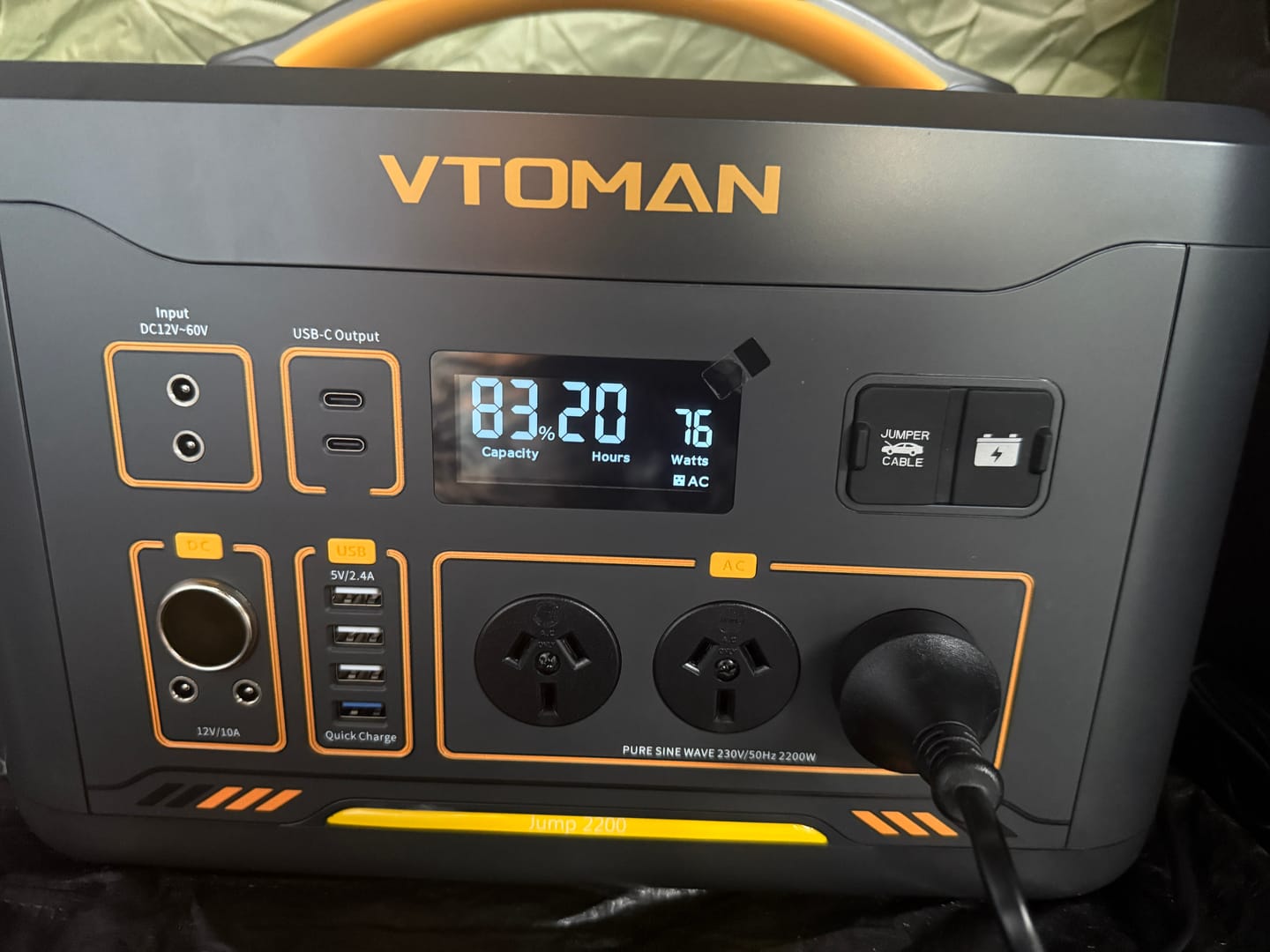 Customer photo review of Jump 2200W/1548Wh 200W Solar Generator