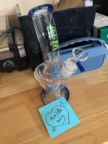 Customer photo review of 9" AFM Upside Down Glass Beaker Bong Set