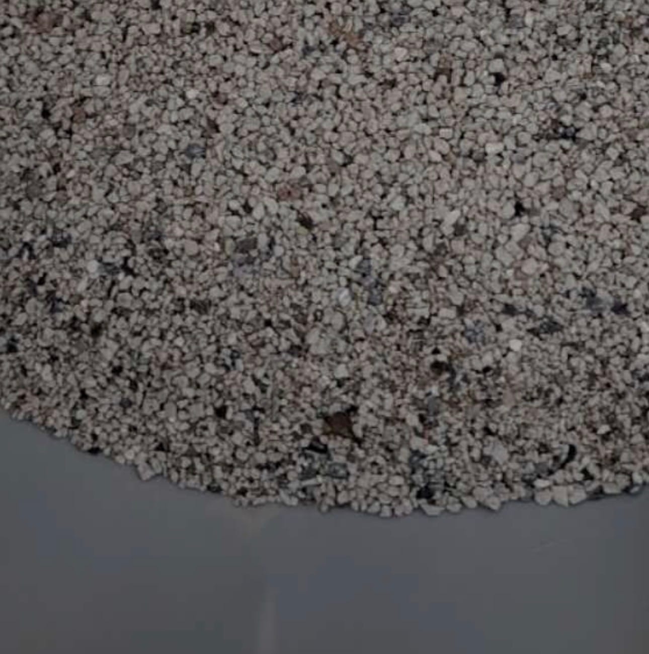 Customer photo review of ClearCat Blanco Bentonite Cat Litter – Lavender 10L