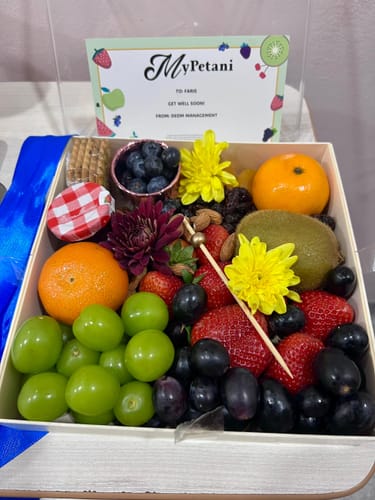 Customer photo review of Dusun Signature Fruit Grazing Platter [Malaysia]