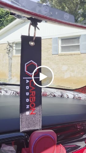 Customer video review of Carbonaddons Jet Tag Keychain