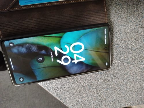 Customer photo review of Google Pixel 7 5G Refurbished SIM Free Unlocked