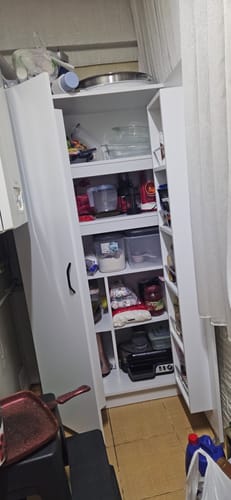 Customer photo review of Rani JE103 Çok Amaçlı Dolap Tekerlekli İki Kapaklı Kiler Erzak Mutfak Dolabı Beyaz