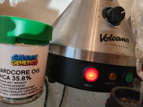 Customer photo review of 35.8% Hardcore OG THCa Flower 7g Hybrid AAA Indoor