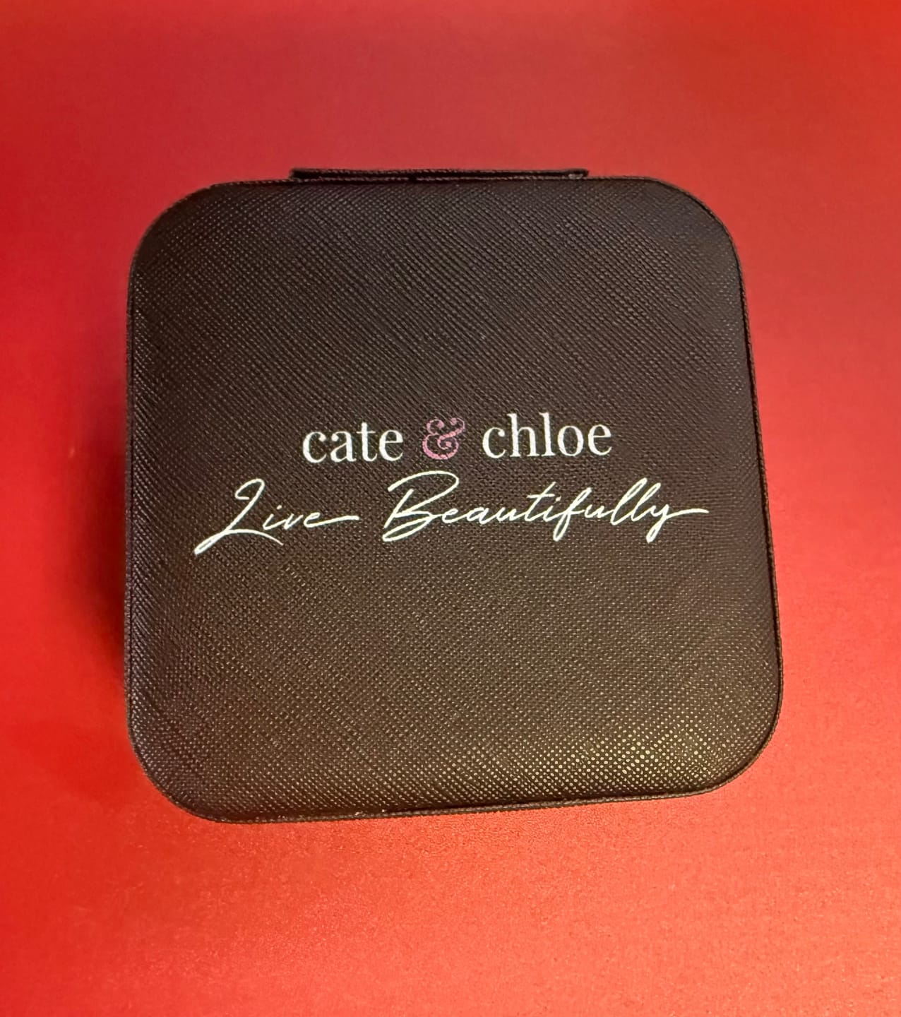 Customer photo review of Jewelry Travel Case, Black Mini Jewelry Box Organizer for Women