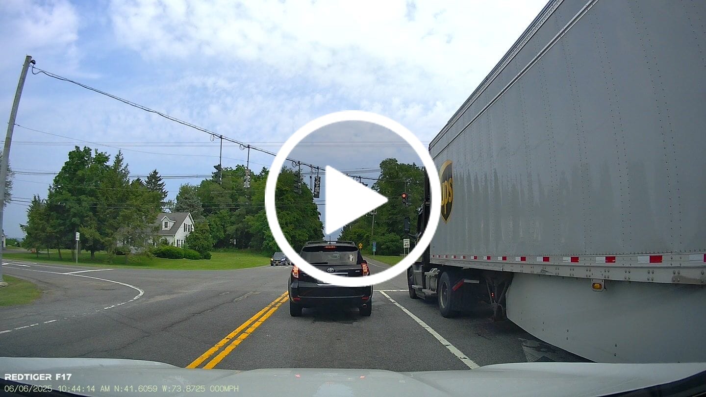 Customer video review of Redtiger F17Elite 3-Channel 4K+2.5K+1080P 24/7 Ultra-Color Wifi6 Dash Cam