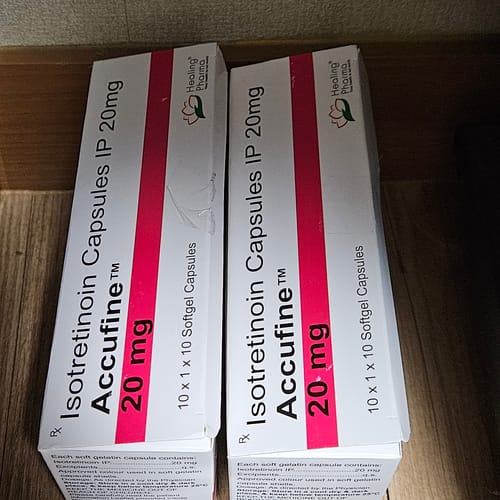 Customer photo review of [아큐파인 20mg] 이소트레티노인  20mg  / 로아큐탄 제네릭, 이;소티논 동일