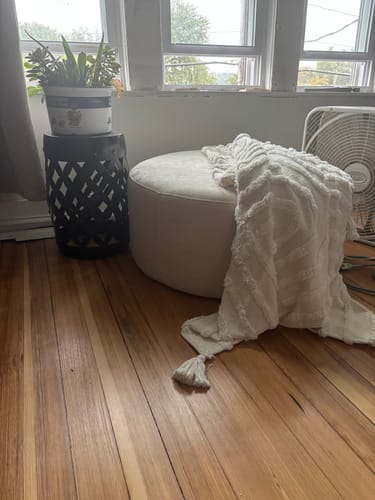 Customer photo review of C8 Round Pouf Ottoman