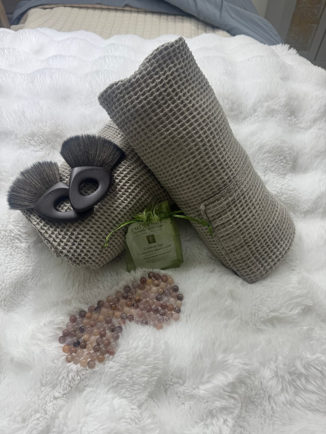 Customer photo review of Natural Jade Stone Eye Mask