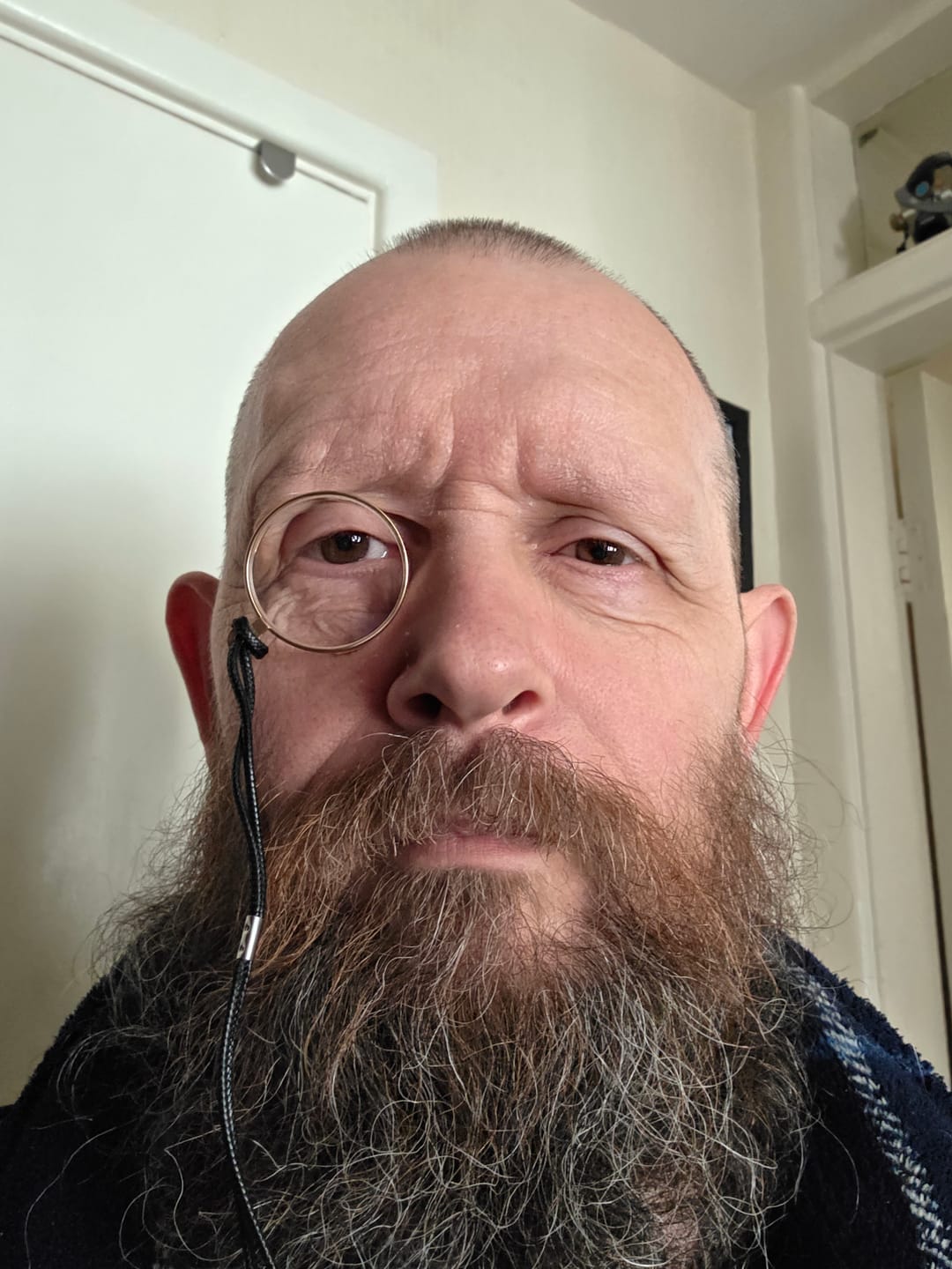 Customer photo review of Monocle - Gold