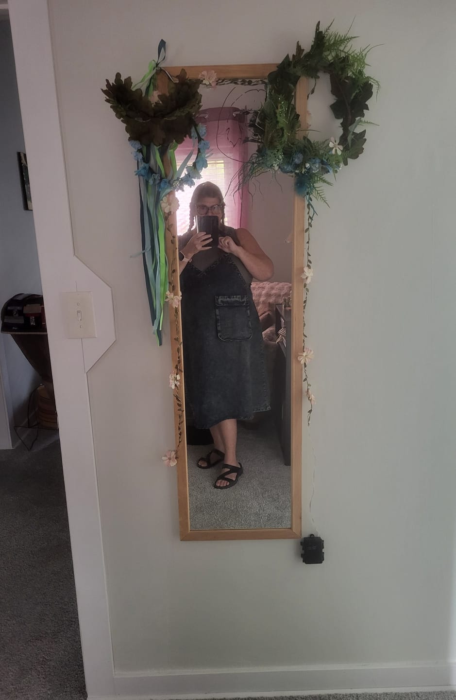 Customer photo review of Plus Size Women Autumn Retro Denim Spliced Overall Dress