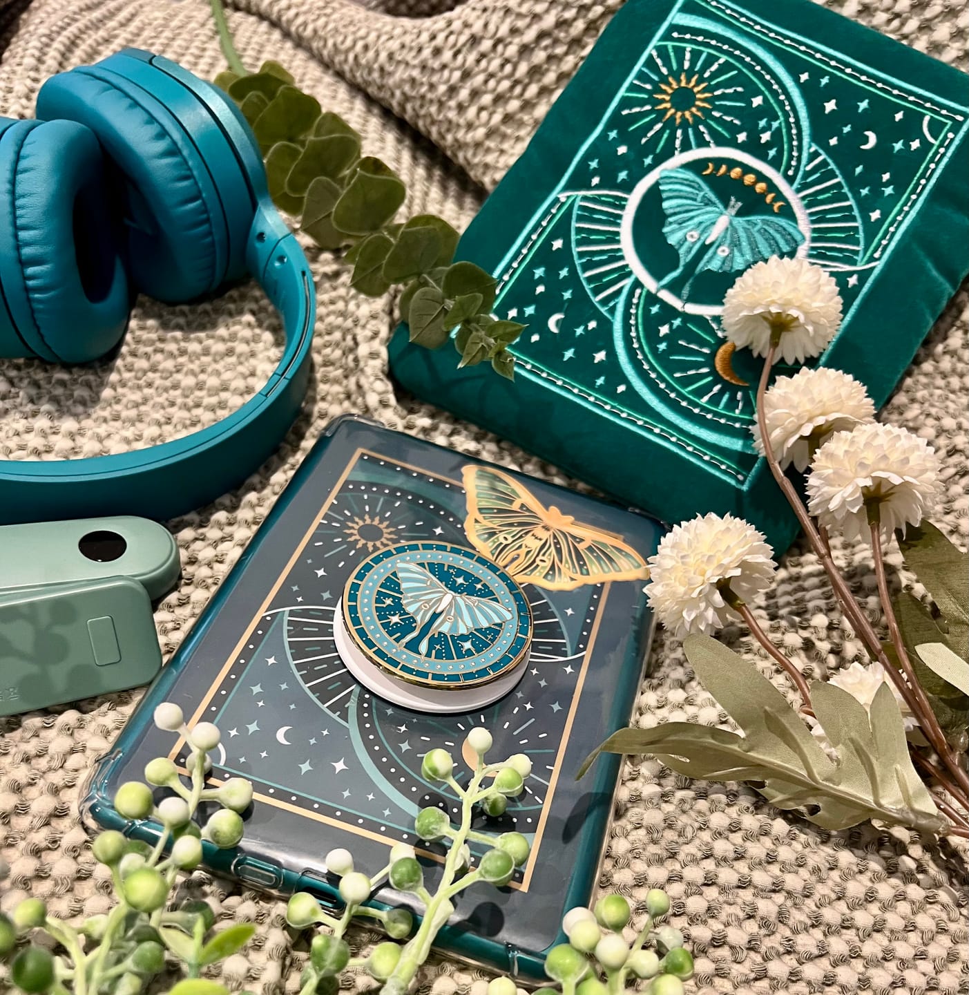 Customer photo review of Luna Moth E-Reader Sleeve