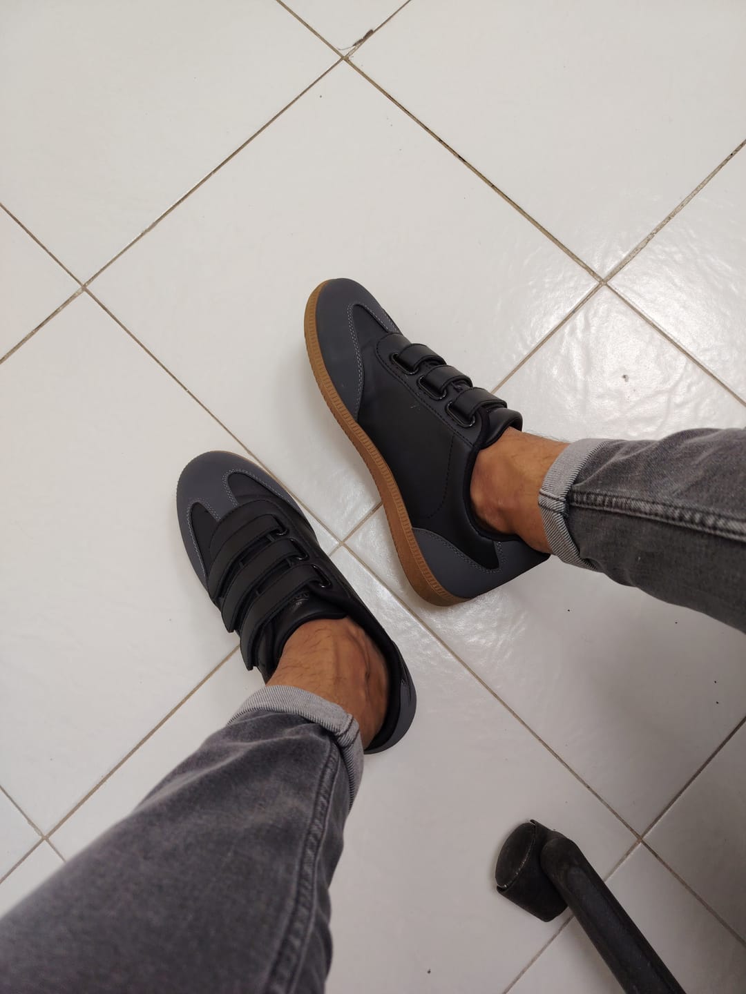 Customer photo review of Tenis Style Rachel Negro