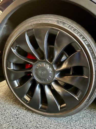 Customer photo review of TESLA MOTORS GUN POWDER WPB-82422E | OEMatch Spray Can