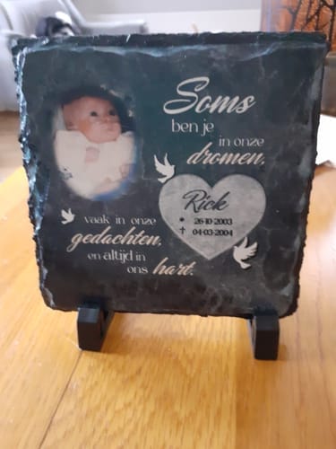 Customer photo review of In ons hart - Gepersonaliseerde leisteen plaat