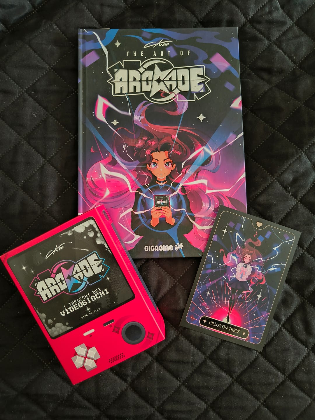 Customer photo review of PREORDINE The Art of ArCKade - l'Artbook di Ckibe Variant Edition