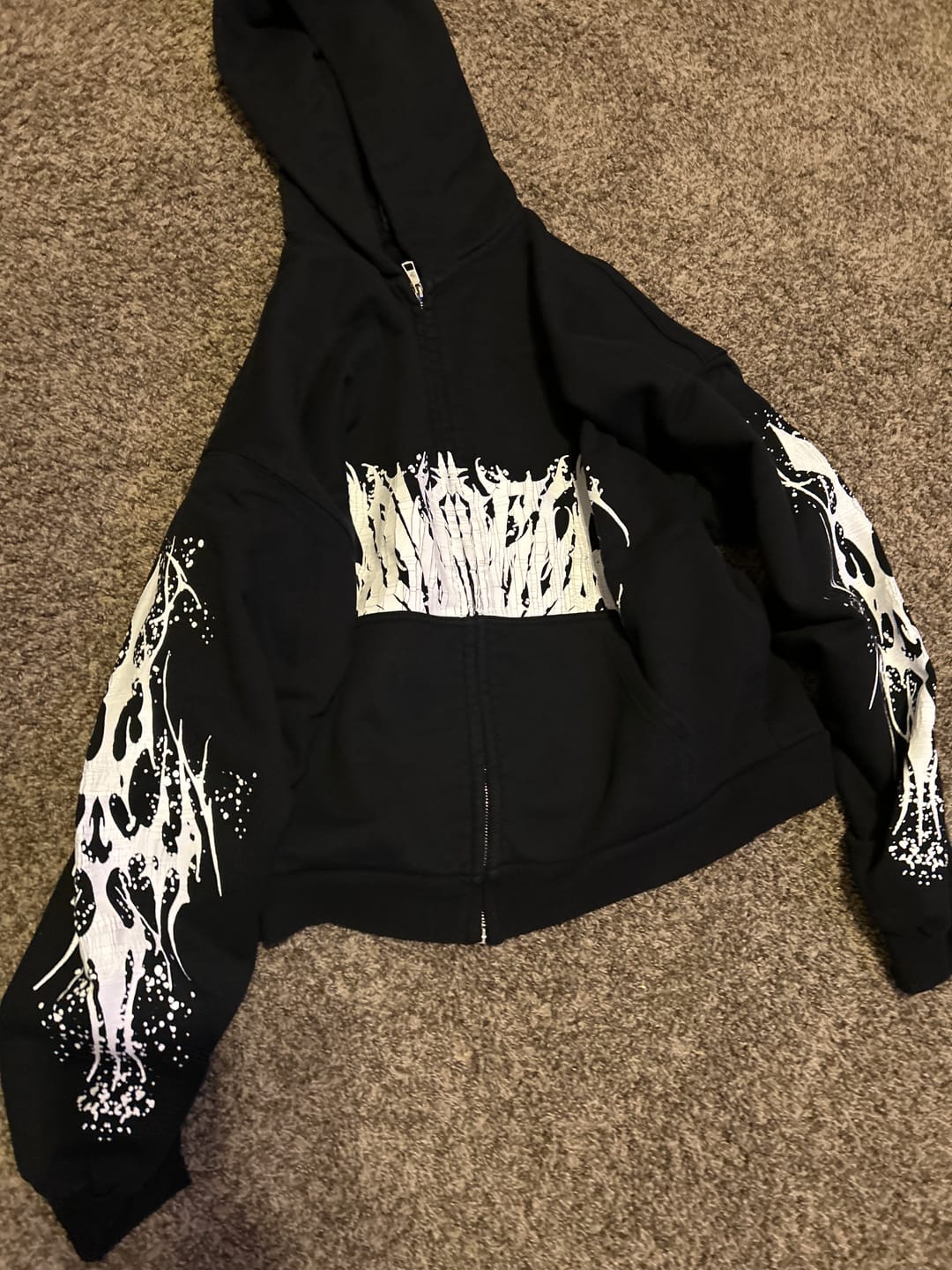 Customer photo review of 5128 - Venom Hoodies