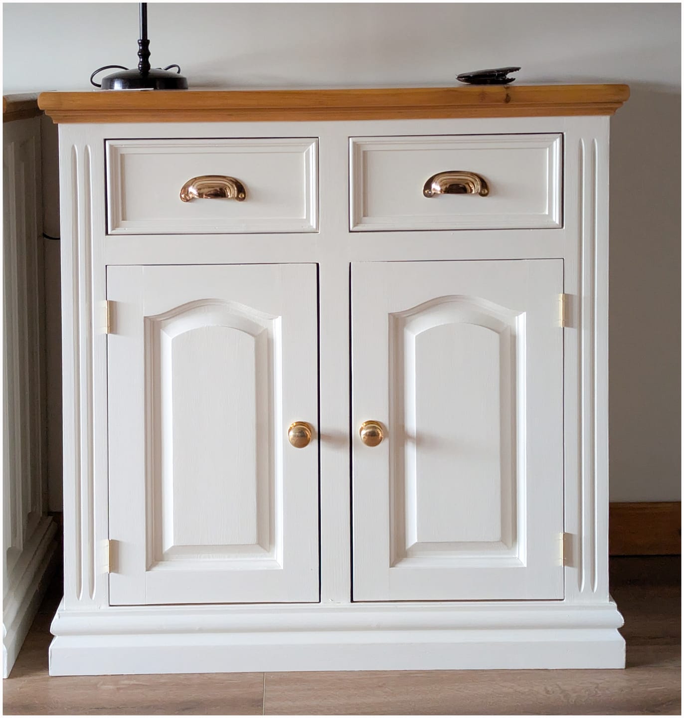 Customer photo review of Classic Polished Brass Cupboard Handles