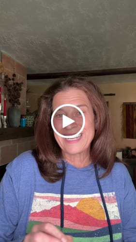 Customer video review of Medium Brunette / Deep Brunette - Hair Match Silk Scrunchies