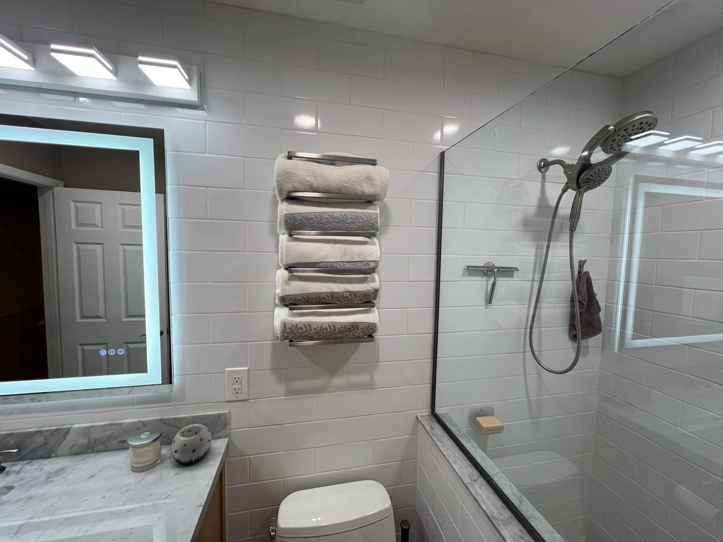 Customer photo review of Bath Towel Rack