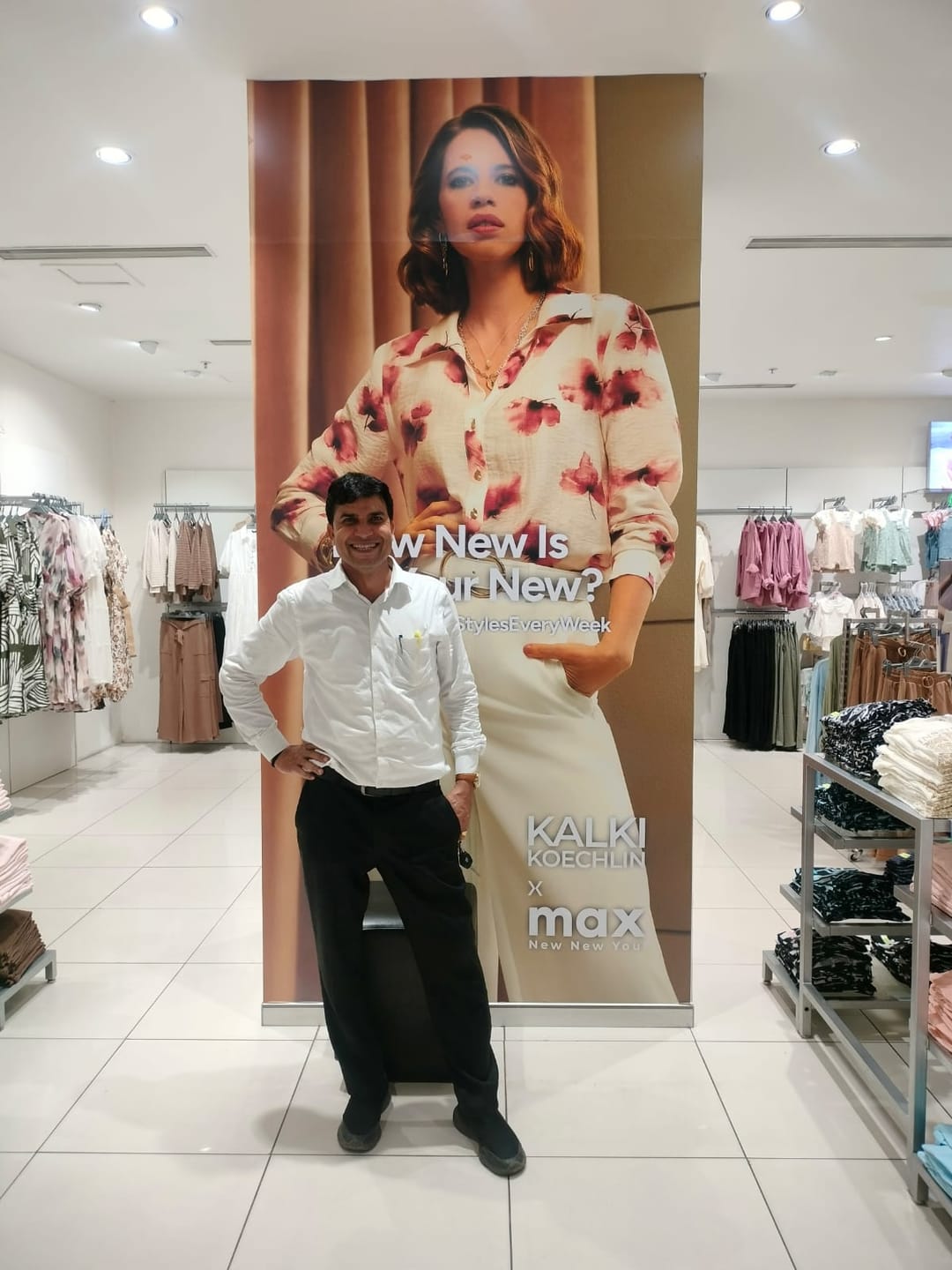 Customer photo review of Kansas - Black Trouser For Men | Ariser