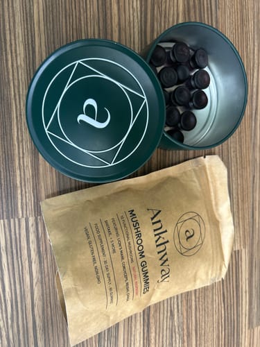 Customer photo review of 2-Month Mushroom Gummies