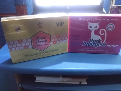 Customer photo review of Combo Pareja: 1 Caja Royal Honey & 1 Caja Pink Pussycat para Momentos Especiales