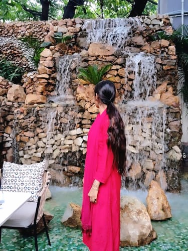 Customer photo review of Azel Red 2 piece Rayon set