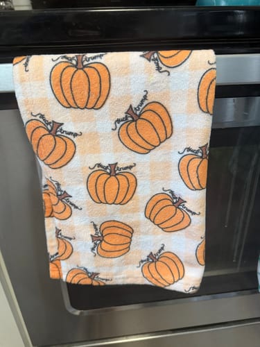 Customer photo review of Subtle F*ck Trump Pumpkin Hand Towel