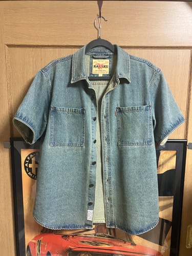 谷口 review of ユーズド＆ウォッシュ加工　ダブルポケットデニムシャツ image 1 out of 1