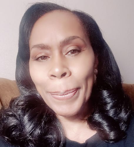 Customer photo review of Outre Quick Weave Half Wig - MAHIKA