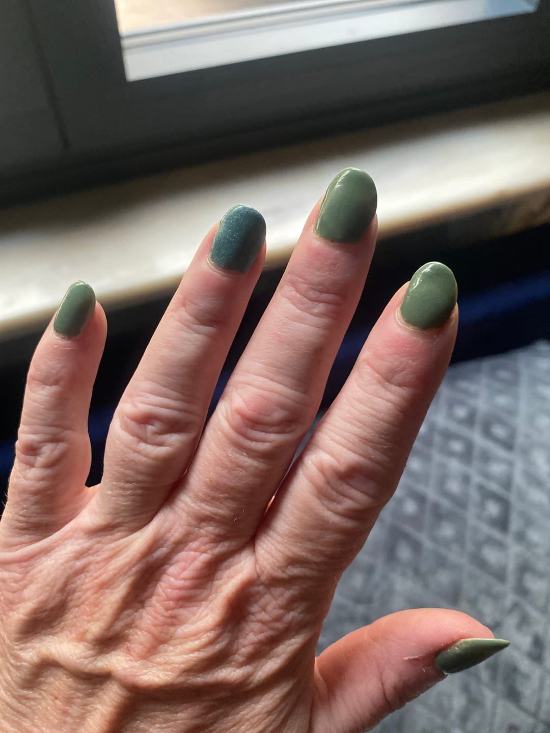 Customer photo review of Warm Olive Dipping Powder
