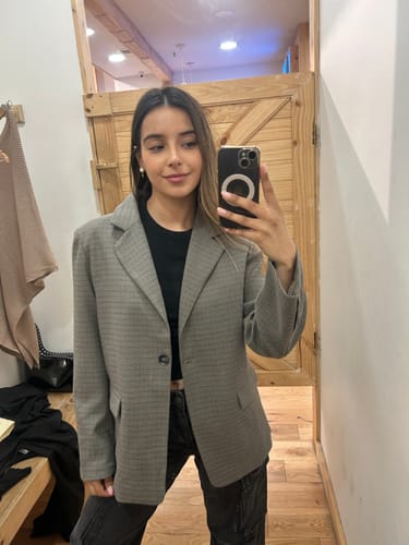 Customer photo review of Blazer Tejido Brown